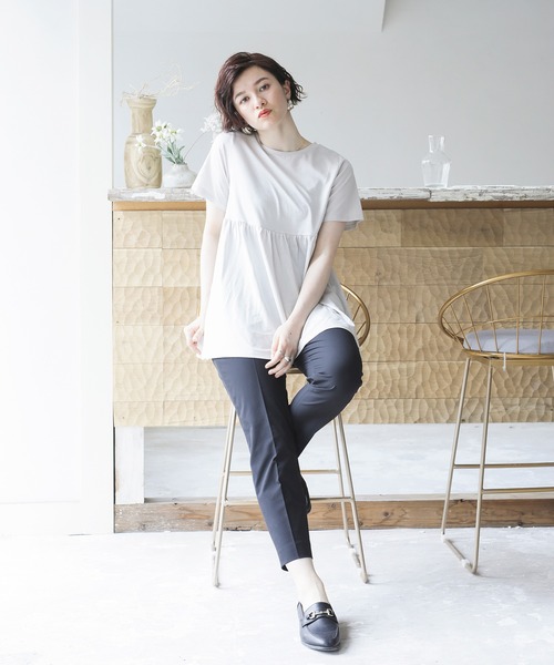 WHITE JOOLA（ホワイトジョーラ）の「PrimeFlex紫外線防止＆撥水＆接触冷感＆ストレッチ！多機能・美ラインテーパードカラーパンツ（スラックス・レディース・ホワイト/ブラック/ブルー/グリーン/イエロー/ピンク・61/64/67）」の3枚目の写真