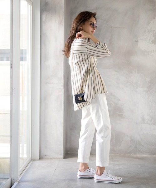 WHITE JOOLA（ホワイトジョーラ）の「PrimeFlex紫外線防止＆撥水＆接触冷感＆ストレッチ！多機能・美ラインテーパードカラーパンツ（スラックス・レディース・ホワイト/ブラック/ブルー/グリーン/イエロー/ピンク・61/64/67）」の8枚目の写真