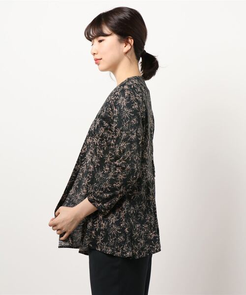 GGD（ジージーディー）の「HAVE A NICE TRIP / ファインウォッシャブル麻キカ花カーディガン（カーディガン/ボレロ・レディース・ブラック/グリーン/ネイビー・M/L/LL/3L）」の5枚目の写真