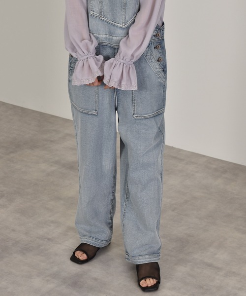 w closet（ダブルクローゼット）の「スリムオーバーオール（サロペット/オーバーオール・レディース・ダークベージュ/ケミカルウォッシュ/サンドベージュ・FREE）」の13枚目の写真