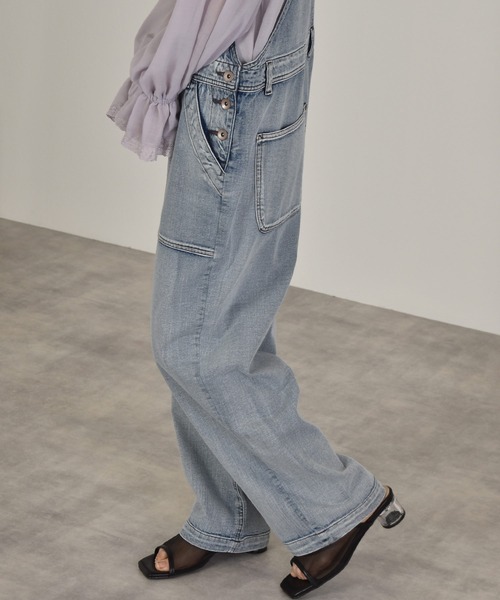 w closet（ダブルクローゼット）の「スリムオーバーオール（サロペット/オーバーオール・レディース・ダークベージュ/ケミカルウォッシュ/サンドベージュ・FREE）」の17枚目の写真