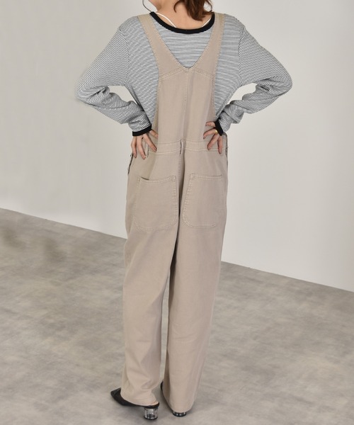w closet（ダブルクローゼット）の「スリムオーバーオール（サロペット/オーバーオール・レディース・ダークベージュ/ケミカルウォッシュ/サンドベージュ・FREE）」の14枚目の写真