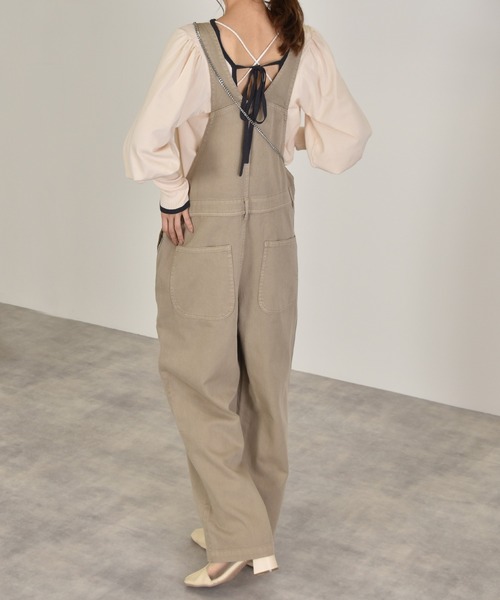 w closet（ダブルクローゼット）の「スリムオーバーオール（サロペット/オーバーオール・レディース・ダークベージュ/ケミカルウォッシュ/サンドベージュ・FREE）」の11枚目の写真