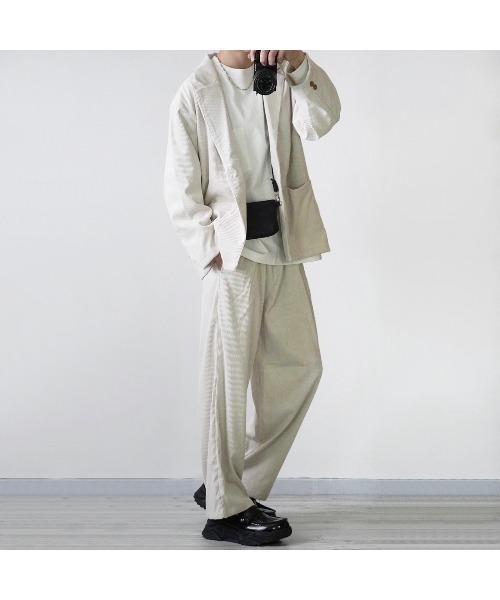 DEVICE（デバイス）の「【インフルエンサー sei ×DEVICE コラボ】Rename  フェイクレザーシンプル サコッシュバッグ（ショルダーバッグ・メンズ・ブラック・FREE）」の4枚目の写真