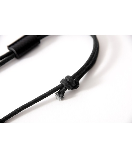 DEVICE（デバイス）の「【インフルエンサー sei ×DEVICE コラボ】Rename  フェイクレザーシンプル サコッシュバッグ（ショルダーバッグ・メンズ・ブラック・FREE）」の13枚目の写真