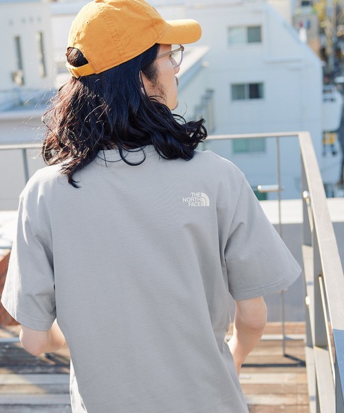 【THENORTHFACE/ザ・ノース・フェイス】ロゴプリント入り半袖Tシャツ