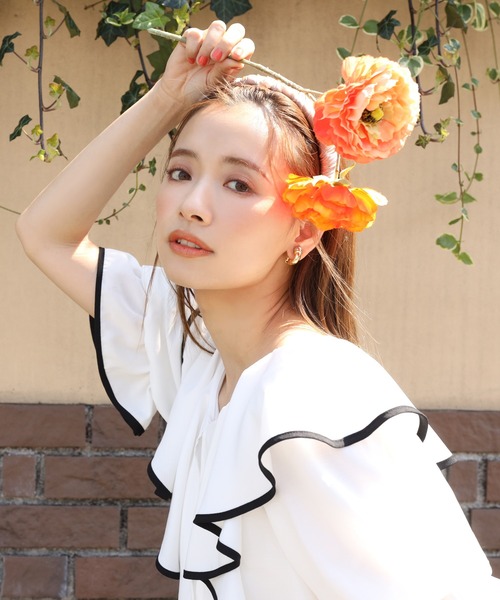 one after another NICE CLAUP（ワンアフターアナザーナイスクラップ）の「パイピングフリルブラウス（シャツ/ブラウス・レディース・ブラック/オフホワイト・FREE）」の16枚目の写真