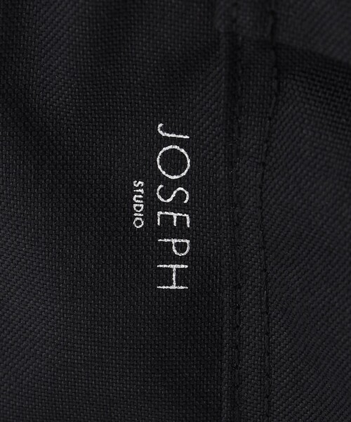 JOSEPH（ジョセフ）の「LIGHT DAY PACK（ショルダーバッグ・メンズ・ブラック系・F）」の4枚目の写真