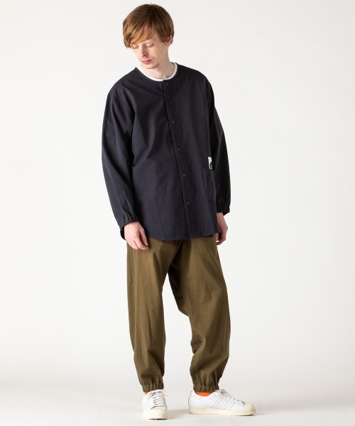 rehacer（レアセル）の「rehacer : 東炊き Sleepy Easy Shirt Made in Japan /  東炊き スリーピーイージーシャツ（シャツ/ブラウス・メンズ・カーキ/スミクロ・SMALL/MEDIUM/LARGE）」の13枚目の写真
