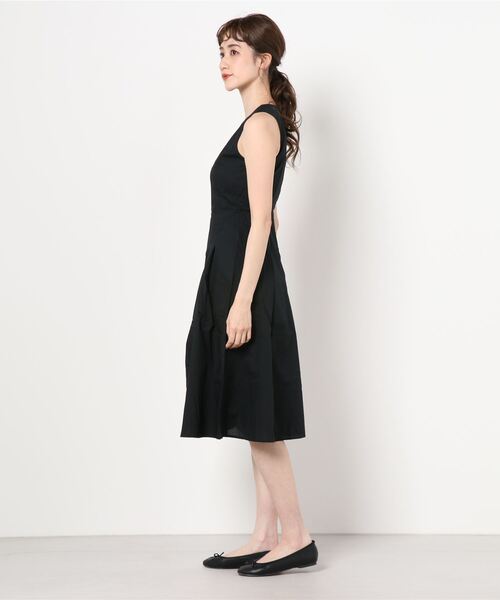 BANANA REPUBLIC FACTORY STORE（バナナリパブリック