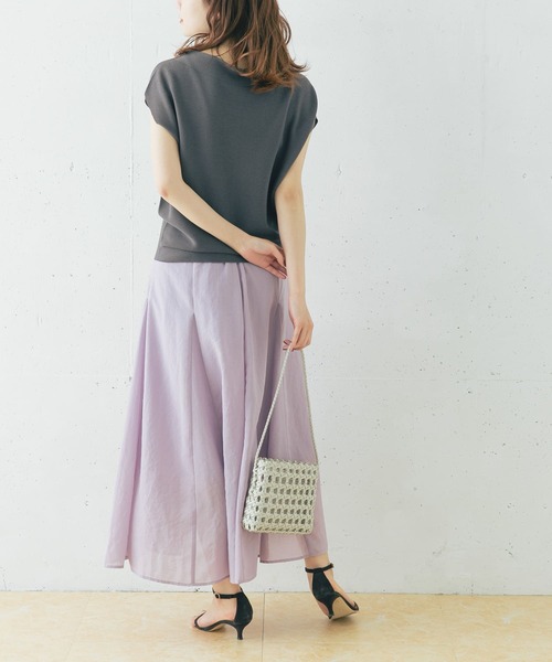 URBAN RESEARCH ROSSO(アーバンリサーチロッソ)の「【一部WEB限定カラー】ボートネックガーターホールニット(ニット/セーター・レディース・チャコールグレー/オフホワイト/ミント/グリーン系その他・FREE)」の10枚目の写真