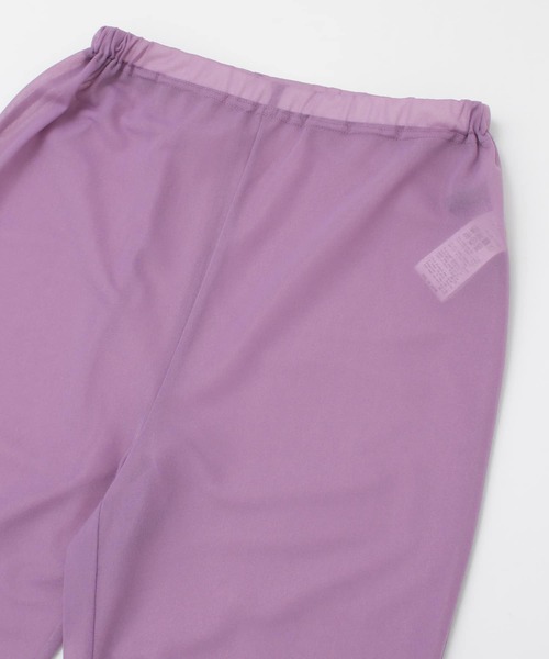 KBF+（ケービーエフプラス）の「KBF+　シアースリムパンツ（その他パンツ・レディース・パープル/グレー・ONE）」の3枚目の写真