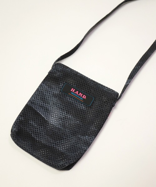 H.A.N.D.（エイチエーエヌディー）の「[H.A.N.D. / エイチエーエヌディー]　US CAMOUFLAGE POUCH（ショルダーバッグ・メンズ・ネイビー/オリーブ・FREE）」の4枚目の写真