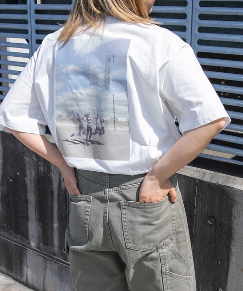 kutir（クティール）の「アソートプリントTシャツ（Tシャツ/カットソー・レディース・ホワイト/チャコールグレー/ブラック/ライトホワイト/オフホワイト/イエロー/ダークグレー/ダークブルー・FREE）」の3枚目の写真