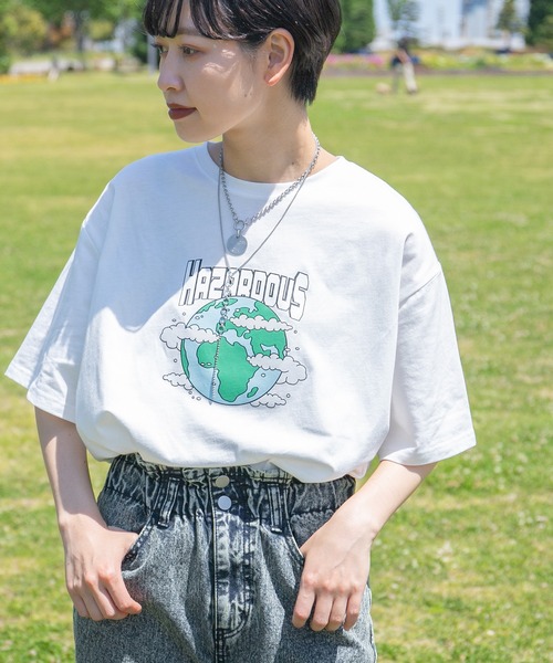 kutir（クティール）の「アソートプリントTシャツ（Tシャツ/カットソー・レディース・ホワイト/チャコールグレー/ブラック/ライトホワイト/オフホワイト/イエロー/ダークグレー/ダークブルー・FREE）」の4枚目の写真