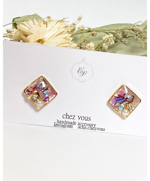 tone(トーン)の「【chez vous】SHELLY kirameki ピアス (MA)(ピアス(両耳用)・レディース・ピンク/レインボー/グリーン系その他/ブルー系その他/イエロー系その他/ナチュラル/ミント/ゴールド/イエロー/その他/ブラウン/スカイブルー/その他2/パープル/マスタード/グリーン/ライトパープル/オレンジ系その他/ライトグリーン/ブルー/ブラック系その他/パープル系その他/ネイビー/レッド・FREE)」の13枚目の写真