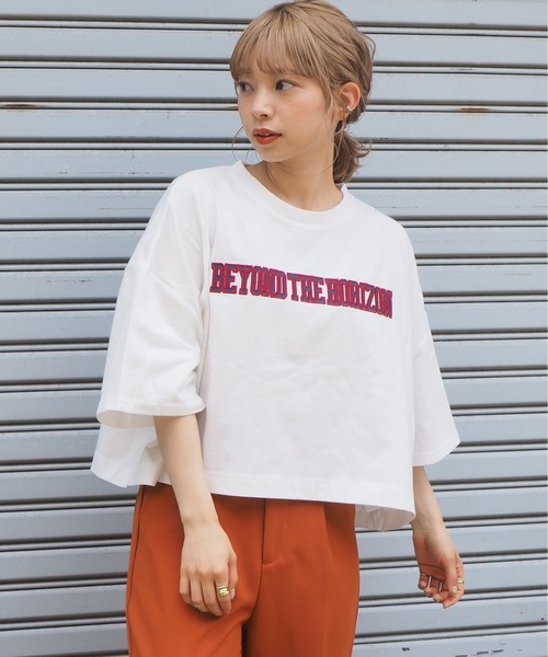 tiptop（ティップトップ）の「2021SS ロゴタタキツケカレッジショート丈Tシャツ（Tシャツ/カットソー・レディース・ブラック/ダークグリーン/オフホワイト・FREE）」の12枚目の写真
