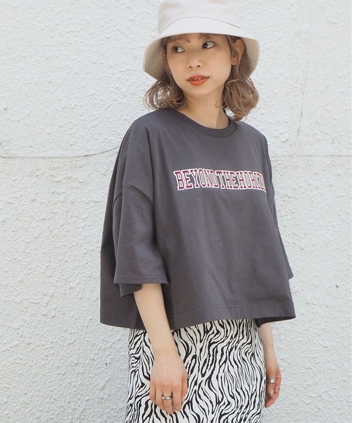 tiptop（ティップトップ）の「2021SS ロゴタタキツケカレッジショート丈Tシャツ（Tシャツ/カットソー・レディース・ブラック/ダークグリーン/オフホワイト・FREE）」の11枚目の写真