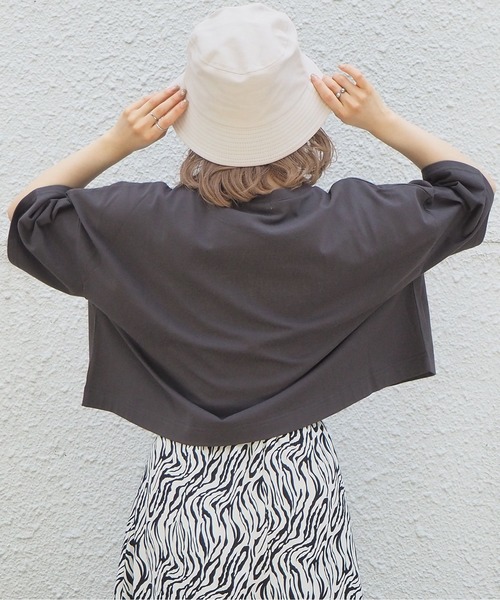 tiptop（ティップトップ）の「2021SS ロゴタタキツケカレッジショート丈Tシャツ（Tシャツ/カットソー・レディース・ブラック/ダークグリーン/オフホワイト・FREE）」の15枚目の写真