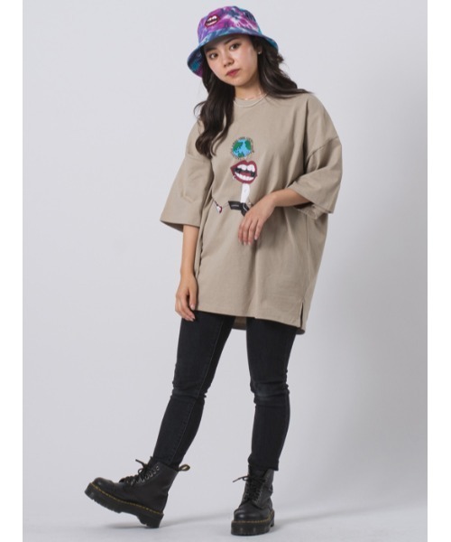 RE730(アールイーセブンサーティー)の「RE730 なみおくん地球儀Tシャツ ビッグシルエット(Tシャツ/カットソー・メンズ・ホワイト/グレイッシュベージュ/ブラック・M/L/XL)」の9枚目の写真