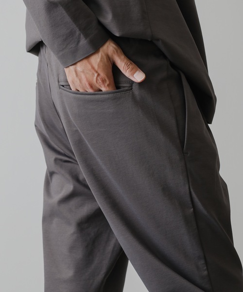 ATTACHMENT(アタッチメント)の「PONTE JERSEY REGULAR FIT EASEY PANTS(スラックス・メンズ・ブラウン/ブラック・1/2/3)」の16枚目の写真