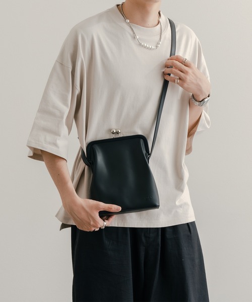 epnok(エプノック)の「がま口ショルダーBAG(ショルダーバッグ・メンズ・ダークブラウン/グレイッシュベージュ/ブラック・FREE)」の8枚目の写真