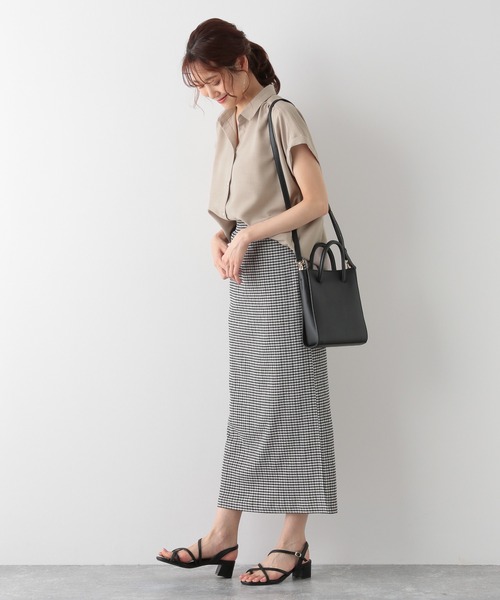GLOBAL WORK(グローバルワーク)の「リネンライクブラウス半袖/952690(シャツ/ブラウス・レディース・ブラック/グリーン系その他/アイボリー・MEDIUM/LARGE)」の11枚目の写真