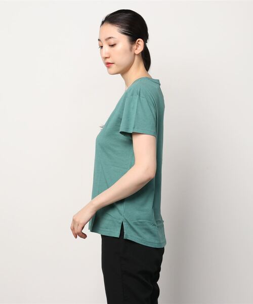 PUMA(プーマ)の「プーマ PUMA RTG ロゴ Tシャツ_リラックスフィットでdryCELL機能付(Tシャツ/カットソー・レディース・ダークグリーン/コーラル/サーモンピンク/ペールイエロー・S/M/L/XL)」の6枚目の写真
