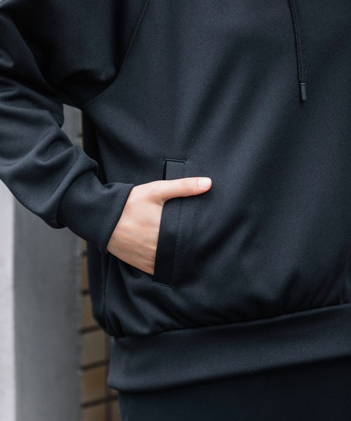 Munich（ミューニック）の「サイクルジャージープルオーバーパーカー（パーカー・レディース・ブラック/パープル/カーキ/グレイッシュベージュ・FREE）」の12枚目の写真