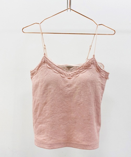 one after another NICE CLAUP(ワンアフターアナザーナイスクラップ)の「カップ付きキャミソールレースインナー(キャミソール・レディース・ブラック/グレー/オフホワイト/ピンク・FREE)」の1枚目の写真