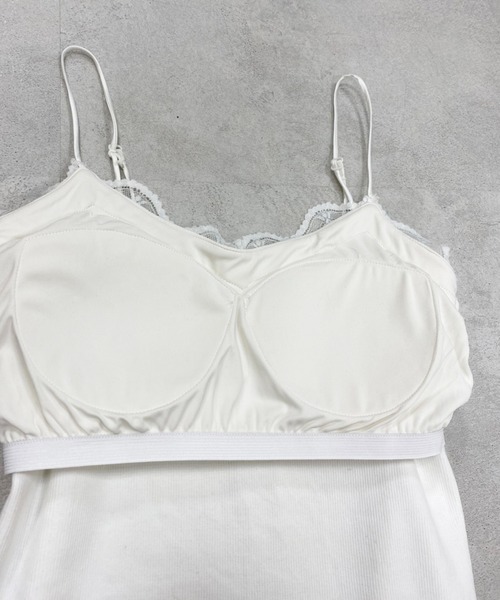 one after another NICE CLAUP(ワンアフターアナザーナイスクラップ)の「カップ付きキャミソールレースインナー(キャミソール・レディース・ブラック/グレー/オフホワイト/ピンク・FREE)」の11枚目の写真