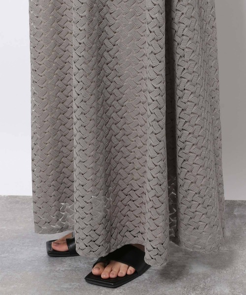 LAKOLE（ラコレ）の「バルファレースフレアロングスカート / 217616（スカート・レディース・スミクロ/アッシュグレー/モカ・SMALL/MEDIUM）」の15枚目の写真