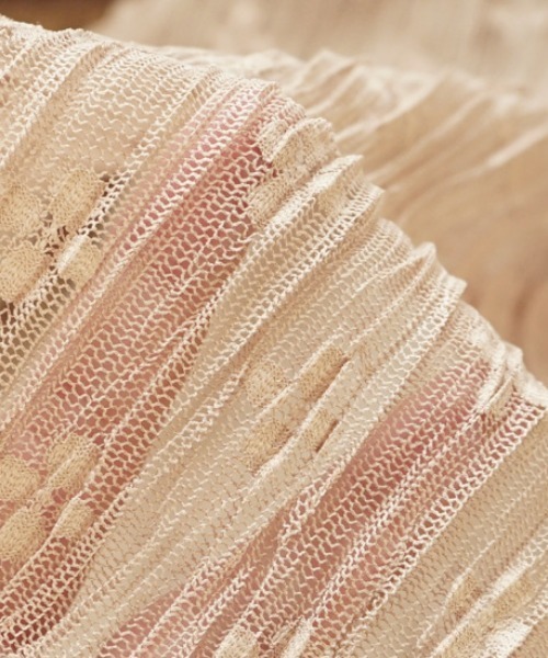 flower(フラワー)の「チュールブルームスカート(スカート・レディース・ベージュ/アイボリー・FREE)」の4枚目の写真