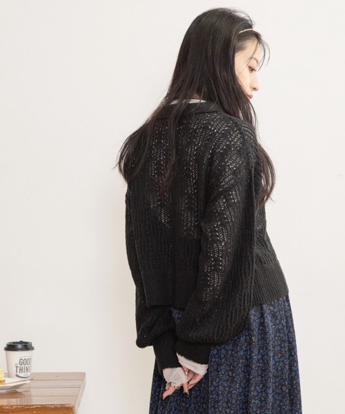 Mysa&Liina(ミーサリーナ)の「スカシ柄ショート丈ニット(ニット/セーター・レディース・ブラック/ブルー/グレイッシュベージュ・M)」の15枚目の写真