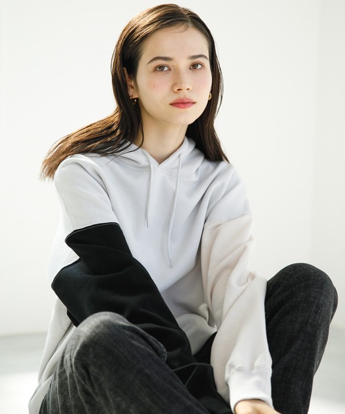 koe（コエ）の「■アンチピリング加工ＴＣ裏起毛パーカー*（パーカー・レディース・ホワイト/ライトグレー/ブラック/カーキ/ピンク/イエロー/ブルー/グリーン/マジェンタ/A/B/C/D/ライトベージュ/H/ネイビー/パープル/レッド/オレンジ/E/F/G・S/M/L/XL）」の19枚目の写真