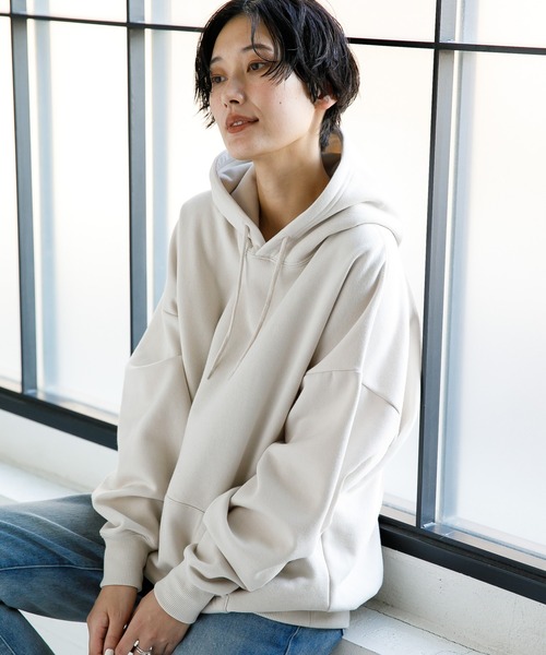 koe（コエ）の「■アンチピリング加工ＴＣ裏起毛パーカー*（パーカー・レディース・ホワイト/ライトグレー/ブラック/カーキ/ピンク/イエロー/ブルー/グリーン/マジェンタ/A/B/C/D/ライトベージュ/H/ネイビー/パープル/レッド/オレンジ/E/F/G・S/M/L/XL）」の5枚目の写真