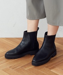 サイドゴアショートブーツ