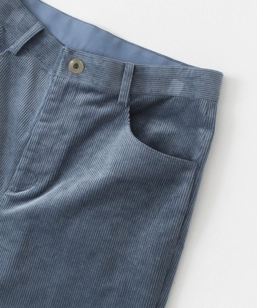 UR Lab.(アーバンリサーチラボ)の「『34サイズ/低身長向けも展開』コーデュロイフレアパンツ(その他パンツ・レディース・ブルー/ベージュ系その他・34/36/38)」の11枚目の写真