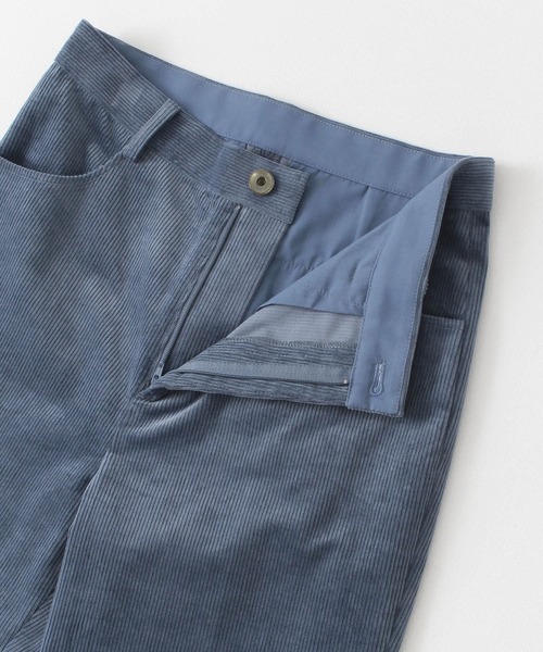 UR Lab.(アーバンリサーチラボ)の「『34サイズ/低身長向けも展開』コーデュロイフレアパンツ(その他パンツ・レディース・ブルー/ベージュ系その他・34/36/38)」の13枚目の写真