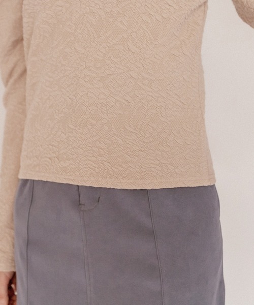 OLIVE des OLIVE（オリーブデオリーブ）の「花ジャガードパワショルプルオーバー（Tシャツ/カットソー・レディース・オフホワイト/ブラック/ベージュ/ボルドー・FREE）」の10枚目の写真