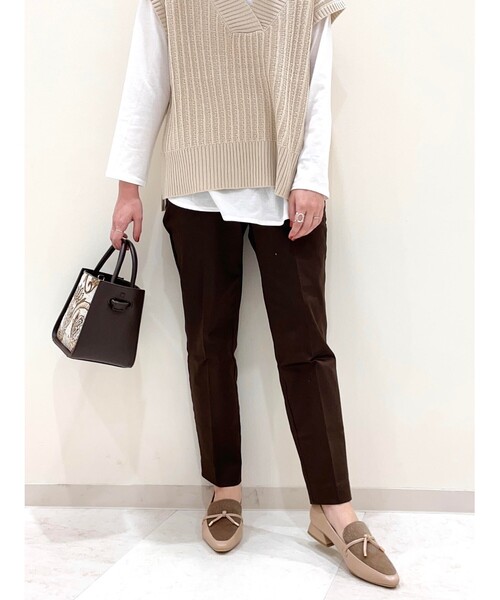 SHOO・LA・RUE(シューラルー)の「◆【SS-4L】サテン裏起毛スティックパンツ(その他パンツ・レディース・サンドベージュ/アイボリー/ダークグリーン/ブラック/ダークブラウン・02/01/04/03/05/10/06)」の16枚目の写真