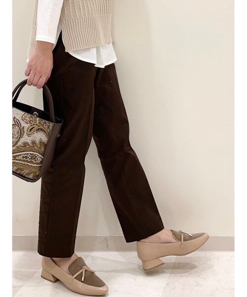 SHOO・LA・RUE(シューラルー)の「◆【SS-4L】サテン裏起毛スティックパンツ(その他パンツ・レディース・サンドベージュ/アイボリー/ダークグリーン/ブラック/ダークブラウン・02/01/04/03/05/10/06)」の17枚目の写真