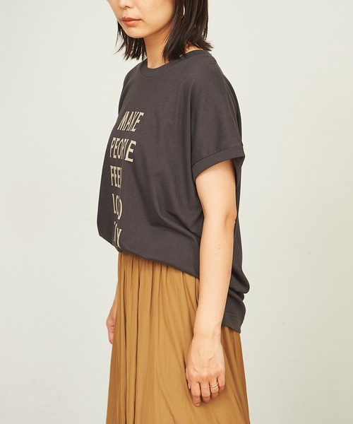 BONbazaar（ボンバザール）の「MessageプリントTシャツ（Tシャツ/カットソー・レディース・チャコールグレー/ベージュ・FREE）」の4枚目の写真