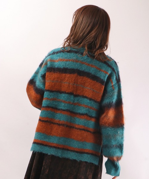 EACH.（イーチ）の「【EACH】OVERSIZED STRIPE CD　ストライプニットカーディガン オーバーサイズ ビッグシルエット（カーディガン/ボレロ・レディース・ブラウン/グリーン・FREE）」の12枚目の写真