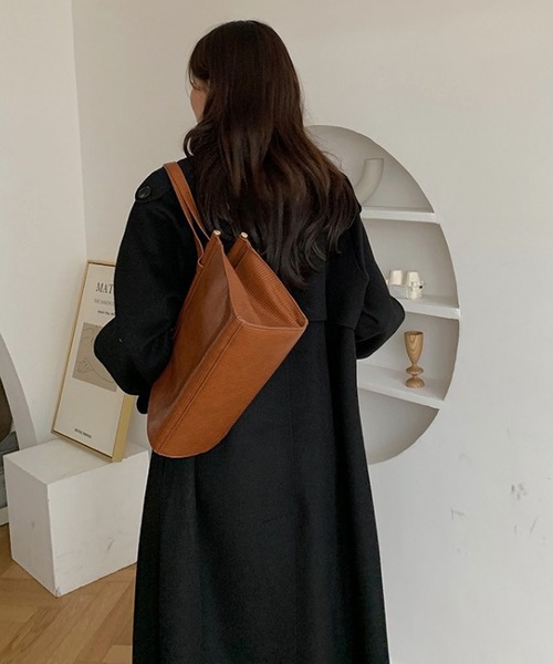 Girly Doll（ガーリードール）の「トレンチタイプロングコート（トレンチコート・レディース・ブラック/ベージュ・F）」の4枚目の写真