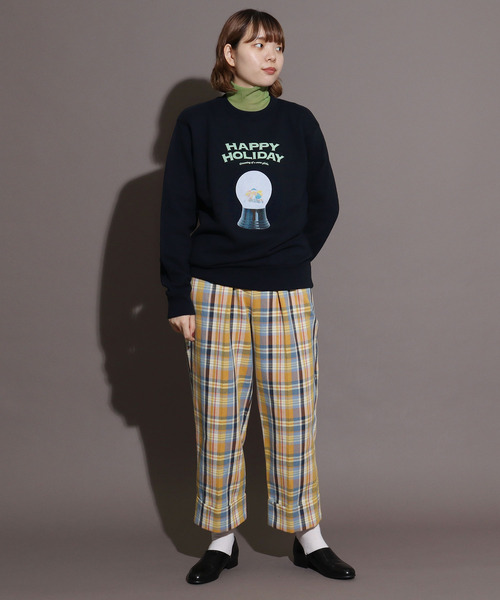 I am I in fact...（アイアムアイインファクト）の「《WEB限定》SNOWDOME Girl  プリント スウェット（スウェット・レディース・ホワイト/ネイビー・FREE）」の6枚目の写真