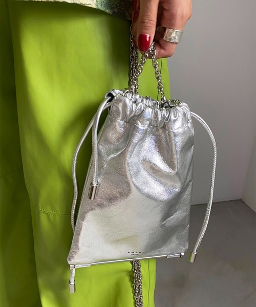 Ameri（アメリ）の「UNDERBAR CHAIN BAG（ショルダーバッグ・レディース・ブラック/グリーン/イエロー/シルバー・FREE）」の12枚目の写真