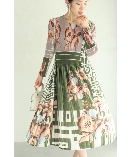 Cawaii カワイイ のワンピース 1枚で華やぐ柄合わせアコーディオンプリーツミディアムワンピース W を購入できます French ワンピース ワンピース ドレス 1枚で華やぐ柄合わせアコーディオンプリーツミディアムワンピース ワンピース Cawaii カワイイ