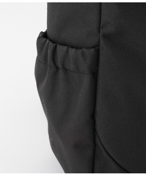 ADAM ET ROPE'(アダムエロペ)の「【ROUTINE】バックパック(バックパック/リュック・メンズ・ブラック・FREE)」の5枚目の写真