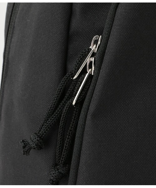 ADAM ET ROPE'(アダムエロペ)の「【ROUTINE】バックパック(バックパック/リュック・メンズ・ブラック・FREE)」の4枚目の写真